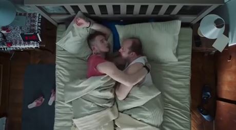 Jdte volit nebo vm dom nastr gaye, stra Rusy video