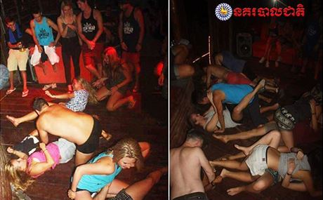 Fotka z divoké party v pronajaté vile v msteku Siem Reap, kterou turisté...