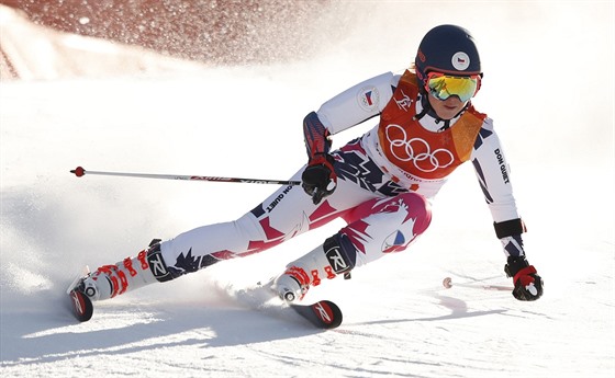 Kateina Pauláthová byla po prvním kole obího slalomu hodn neastná.