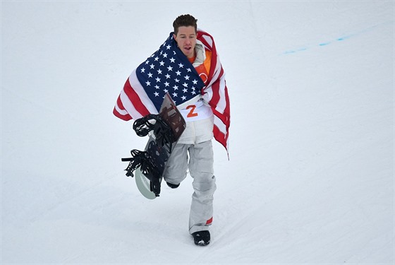 Snowboardista Shaun White vítzstvím v U-ramp vybojoval jubilejní sté zlato...