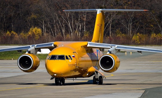 Ruské dopravní letadlo An-148 v barvách Saratov Airlines