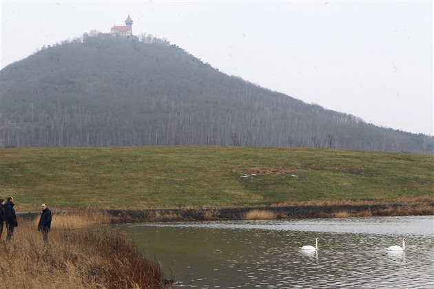 Pohled na Jezero Most a jeho okolí (únor 2018)