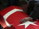 Izmir. Poheb tureckého vojáka, který padl pi vojenské operaci v Afrínu (11....