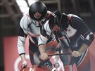 Kanadská posádka Justin Kripps a Alexander Kopacz si v olympijském závod...