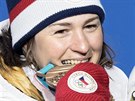eská biatlonistka Veronika Vítková pevzala na ceremoniálu bronzovou...