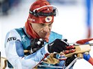 eský biatlonista Michal Krmá v olympijském stíhacím závodu na 12,5 km v...
