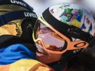 TETÍ. Eva Samková (vpravo) získala ve snowboardcrossu na hrách v...