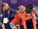 Aljona Savenková s partnerem Brunem Massotem proívali olympijský triumf velmi...