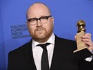 Johann Johannsson se Zlatým glóbem za Teorii veho