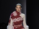Gigi Hadidová na newyorském týdnu módy na pehlídce The Prabal Gurung (11....