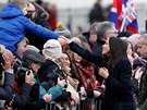 Meghan Markle se skotskými fanouky (Edinburgh, 13. února 2018)