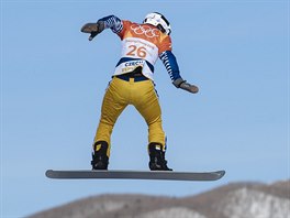 Vendula Hopjkov v olympijskm zvod snowboardistek.