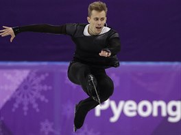 Český krasobruslař Michal Březina ve volné jízdě na olympijských hrách.