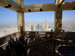 Vyhlídka ze 71. patra z nejvyššího hotelu světa Gevora v Dubaji