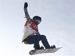 esk snowboardistka Kateina Vojkov pi premie Big Airu na olympid