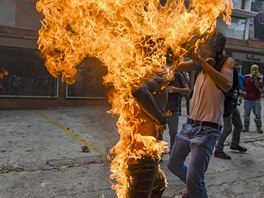 AKTUALITA (srie): Juan Barreto, Agence France-Presse - Zaplen demonstrant