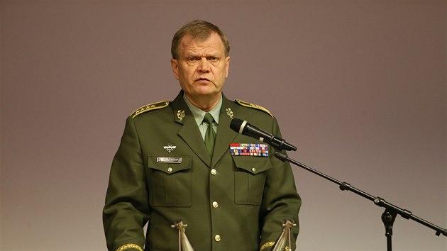 Nelnk generlnho tbu Josef Bev (se zastnil velitelskho shromdn esk armdy k vyhodnocen vcvikovho roku 2017 (13. nora 2018).