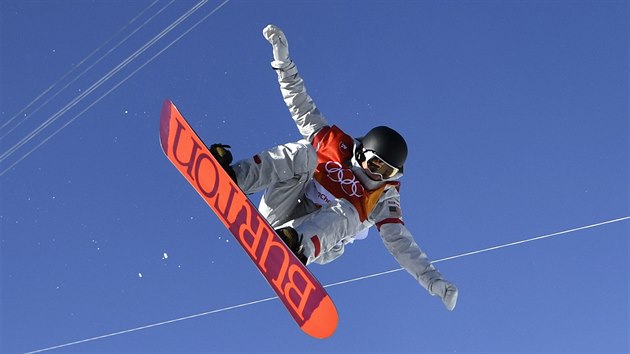 Američanka Kelly Clark na olympiádě v závodu na snowboardu.