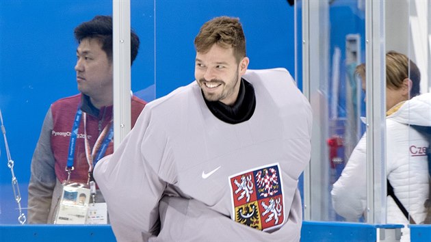 Glman Dominik Furch pi trninku eskch hokejist v jihokorejskm Kangnungu. (12. nora 2018)