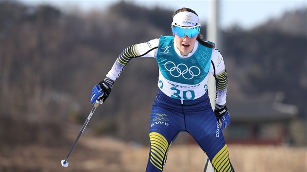 vdsk bkyn Elizabeth Ebba Anderssov v olympijskm zvodu na 10 km volnou technikou. (15. nora 2018)