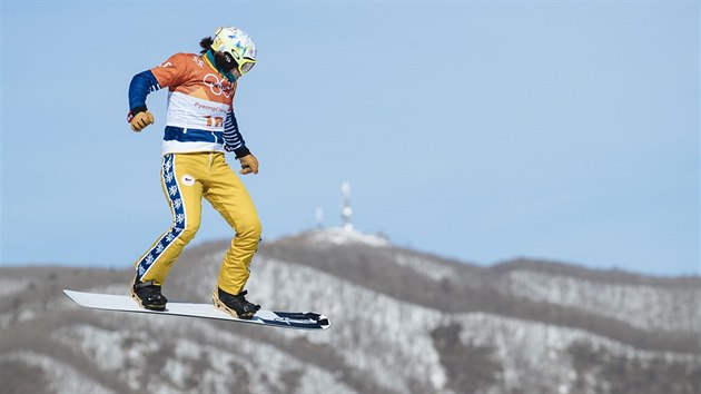 esk snowboardcrossaka Eva Samkov pi kvalifikan jzd na zimnch olympijskch hrch v jihokorejskm Pchjongchangu. (16. nora 2018)