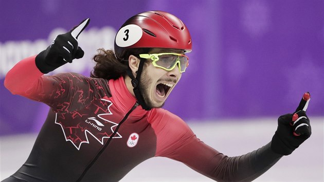 ZLATO. Kanadský rychlobruslař Samuel Girard zvítězil v olympijském short tracku na 1000 metrů. (17. února 2018)