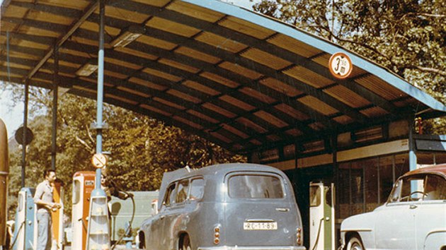 Čerpací stanice Benziny v Dolní Rožínce