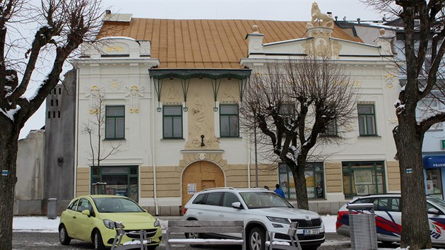 Rekonstrukce sousednho secesnho hotelu Veli se chl ke konci. V nm vznik 15 njemnch byt.