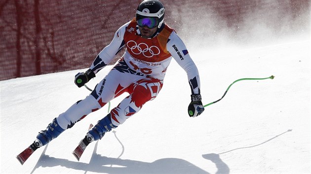 Jan Hudec na trati olympijskho zvodu v superobm slalomu.