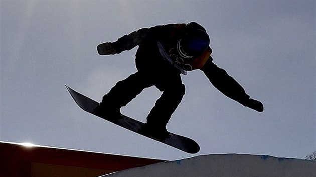 Marcus Kleveland z Norska b�hem olympijsk�ho slopestylu.