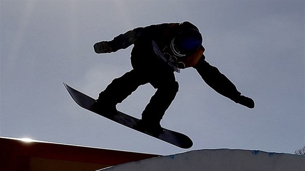 Marcus Kleveland z Norska bhem olympijskho slopestylu.