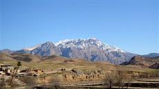 Poho�í Zagros v íránské provincii Isfahán