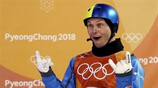 MÁM ZLATO. Oleksander Abramenko vyhrál závod v akrobatických skocích.