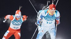 eský biatlonista Ondej Moravec v olympijském sprintu na 10 kilometr v...