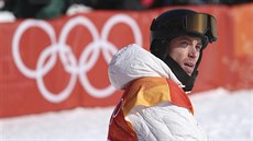 LEGENDA. Americký snowboardista Shaun White v olympijské kvalifikaci na...