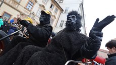 Masopustního veselí v centru Prahy se zúastnily stovky lidí (10. února 2018).