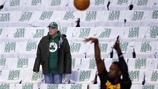 Boston Celtics se pipravují, jak v zápase s Cleveland Cavaliers oslaví kariéru...