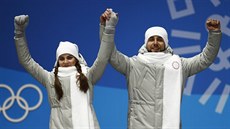 Anastasia Bryzgalovová a Alexandr Krušelnickij slavili bronz z curlingové...