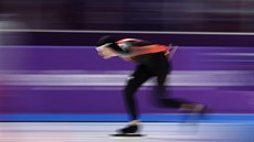 Kanadský rychlobruslař Ted-Jan Bloemen na desetikilometrové trati na olympijský...
