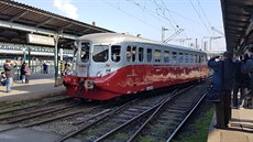 Legendární eskoslovenský motorový vlak známý pod pezdívkou Stíbrný íp...
