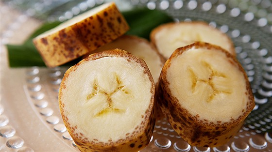V Japonsku vypstovali banány, které lze jíst i se slupkou.