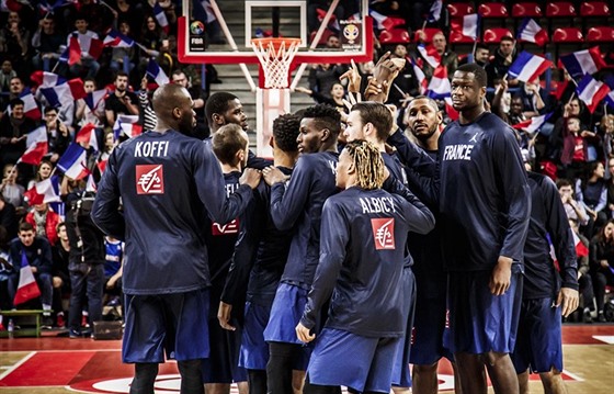 Francouztí basketbalisté ped kvalifikaním zápasem s Belgií