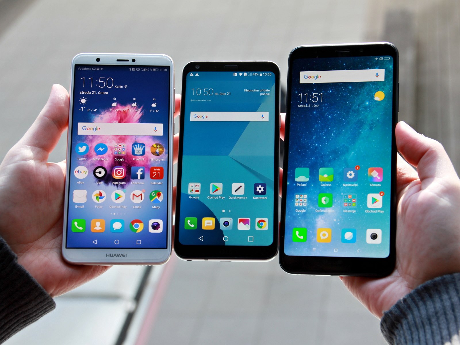 Fotogalerie LG Q6 Huawei P Smart Xiaomi Redmi 5 Plus Protáhlé displeje pÅes celou pÅedn stranu tÄla telefonu už pÅestávaj b½t záležitost prémiov½ch modelů Podvejte