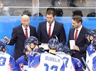 Kanadský trenér slovenských hokejist Craig Ramsay (vlevo) pi utkání proti...