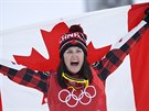 KANADSKÁ RADOST. Kelsey Serwaová slaví olympijské zlato ze skikrosu.