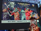 Nám�stí ve Vrchlabí v mrazu vítalo olympioniky (26.2.2018).