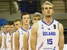 Tryggvi Hlinason (vpravo) vede islandskou juniorskou reprezentaci.