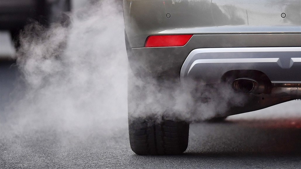Soud nařídil zákazy starších dieselů v Essenu, nemohou ani na dálnici