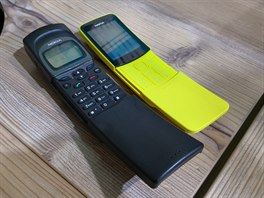 Nokia 8110 4G a původní historická Nokia 8110
