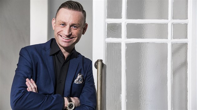 Bývalý karatista, vegan a tvrdý mana�er Radim Pa�ík �ídil expanzi obchod�...